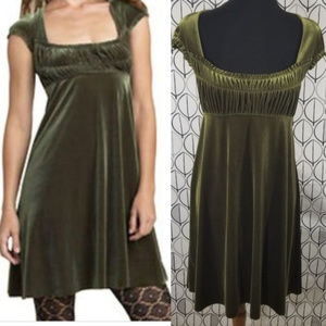 Beautiful Anthropologie Green Velvet Dress